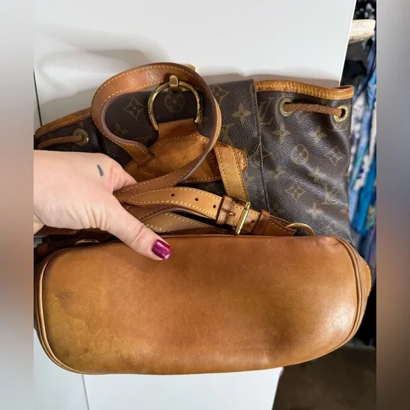 Vintage Louis Vuitton Monogram Montsouris MM Backpack - Picture 9 of 12